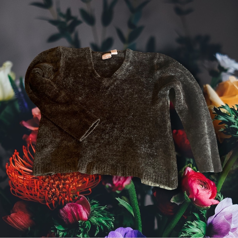 vintage green velvet crop sweater